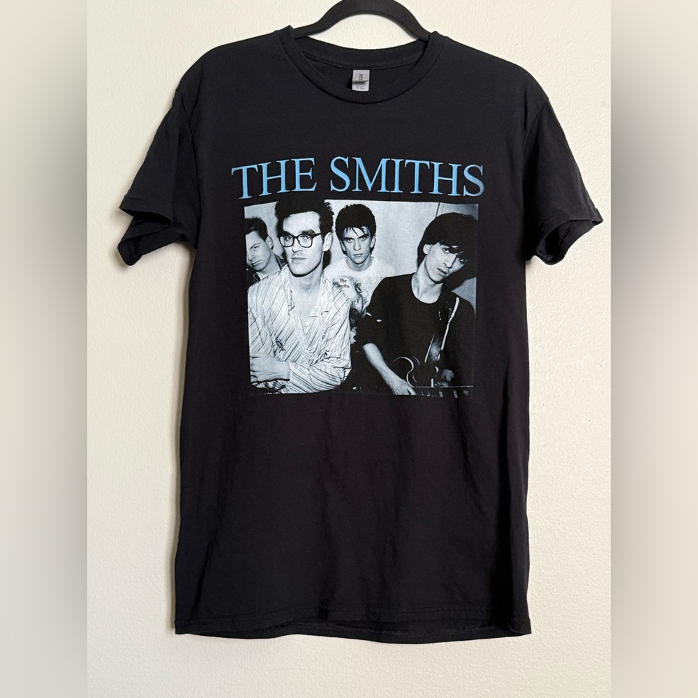 The Smiths 🎶 Black Short Sleeve Top